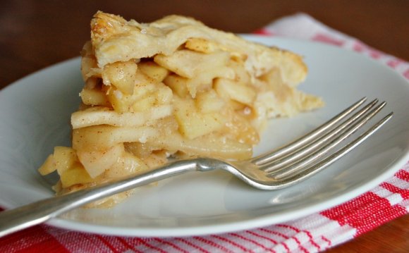 Blue-Ribbon Deep-Dish Apple