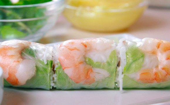 Easy, Classic Spring Rolls