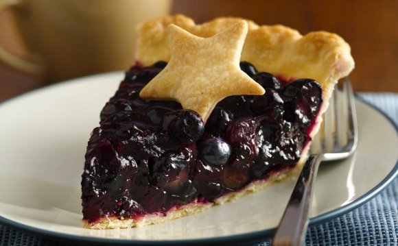 Fresh Blueberry Pie