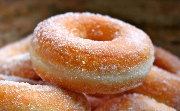 Perfect Yeast Doughnuts–Sugar