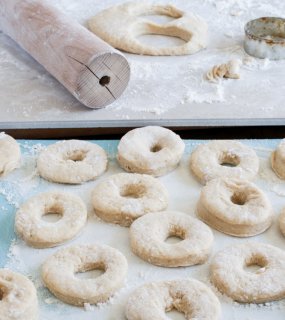 Chocolate Frosted Cake Donuts I howsweeteats.com