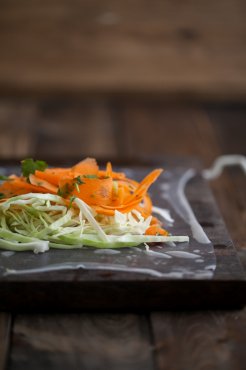 Cilantro-Lime Carrot and Cabbage Spring Rolls