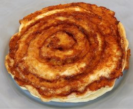 Cinnamon Roll Pancakes #recipe - RecipeGirl.com