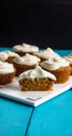 Easy Carrot Cupcakes with Cream Cheese Frosting