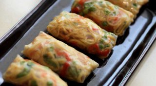 Vegetable Spring Roll recipe (Source: Ashima Goyal Siraj)